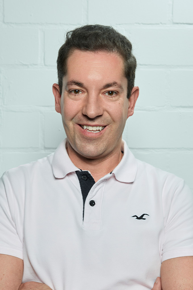 René (Head of Finance & Controlling)